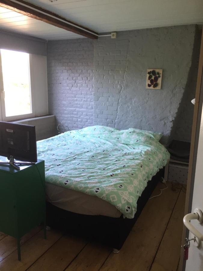 Au 194 Bed & Breakfast Liege Bagian luar foto