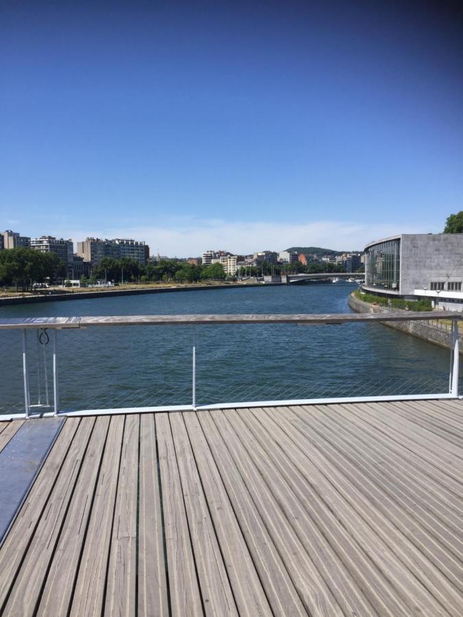 Au 194 Bed & Breakfast Liege Bagian luar foto